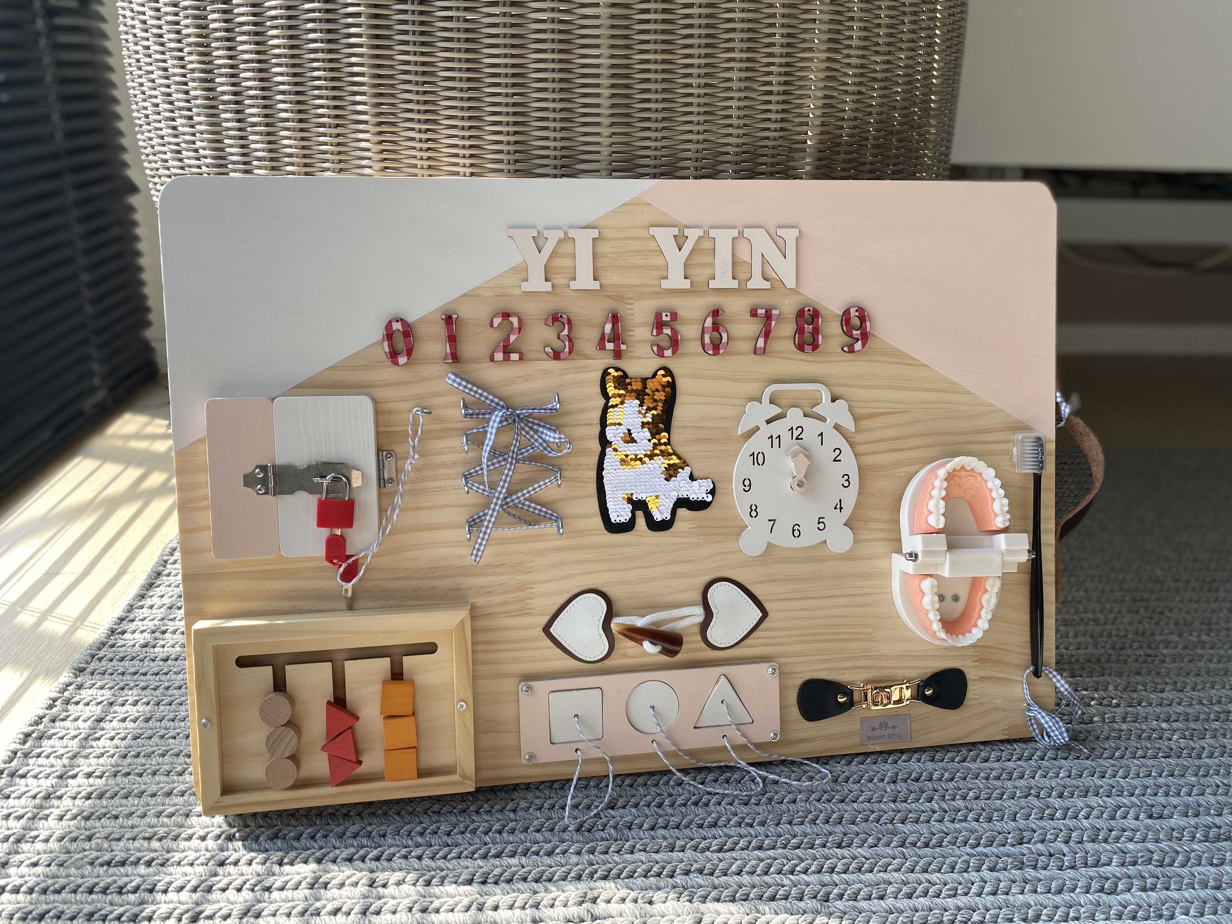 客製化兒童玩具板 Montessori忙碌板