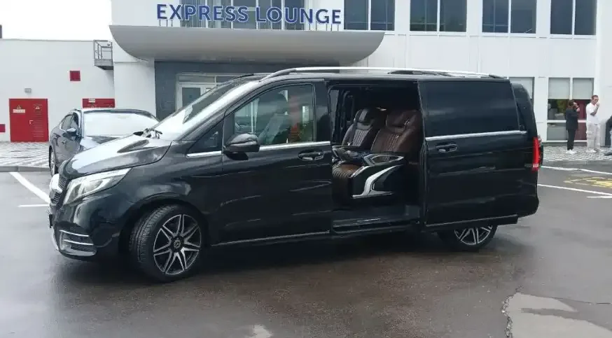 Premium transfer Chisinau - Kyiv for a business delegation