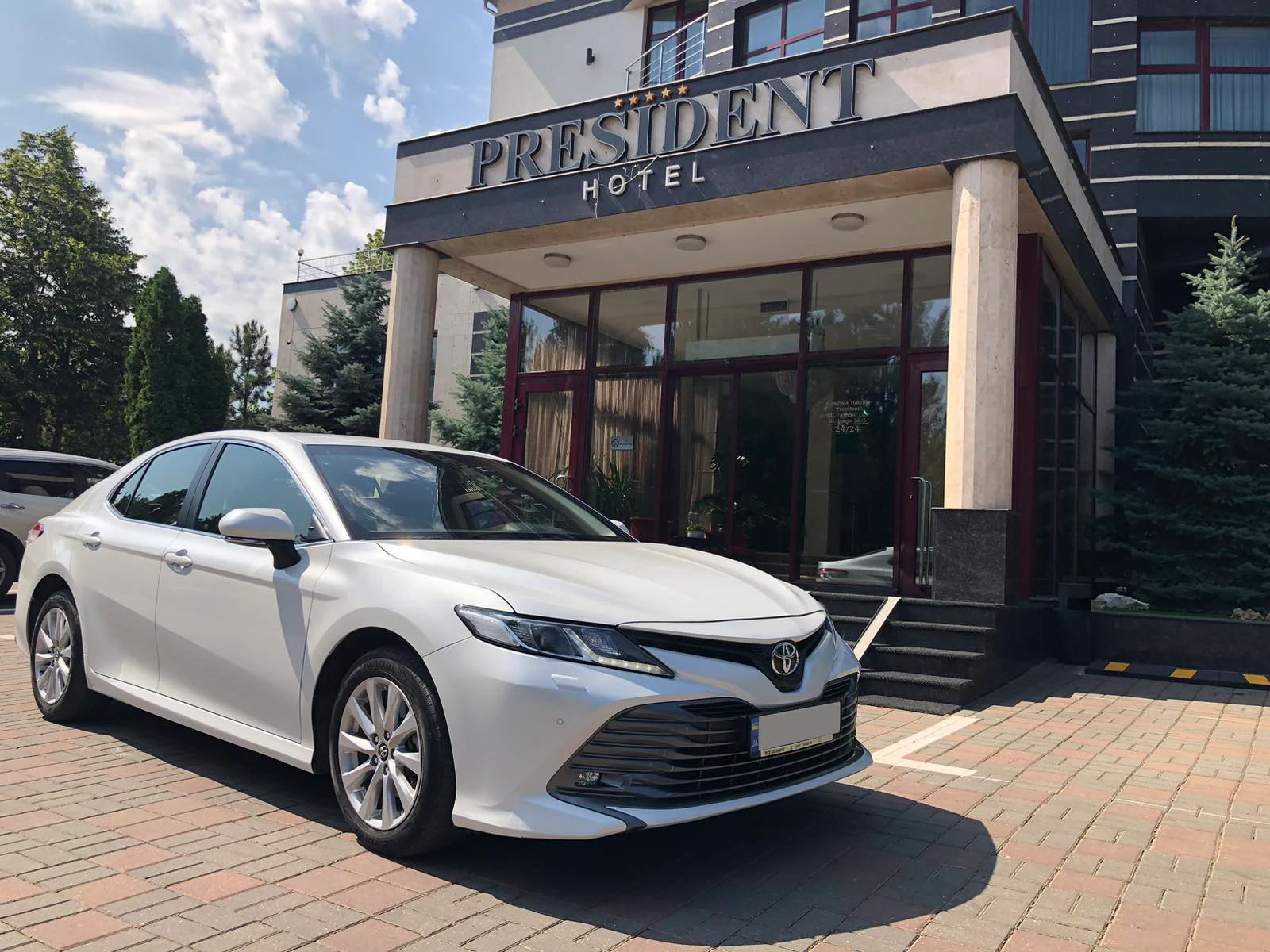 Individual transfer Chisinau - Odesa by Toyota Camry v70