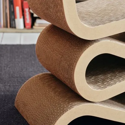 vitra-wiggle-side-chair-lifestyle-smow-07.jpg