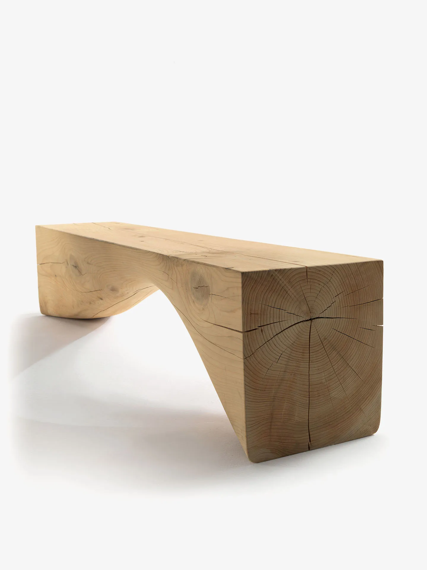 curve-bench-1753686770.jpg