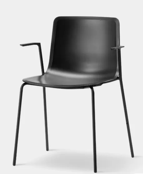 Fredercia -Pato 4 Leg Armchair