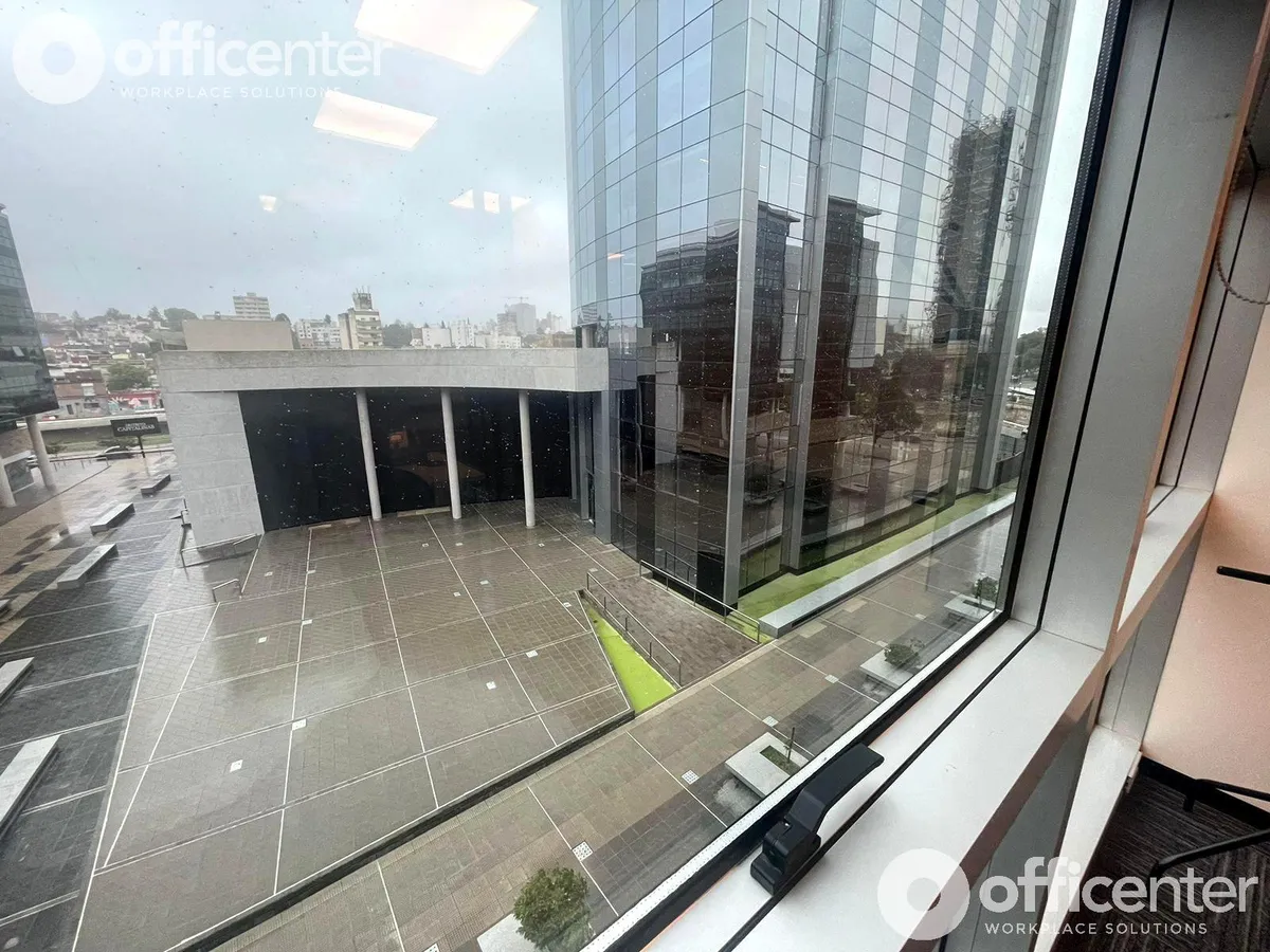 oficina privada amplia foto 3