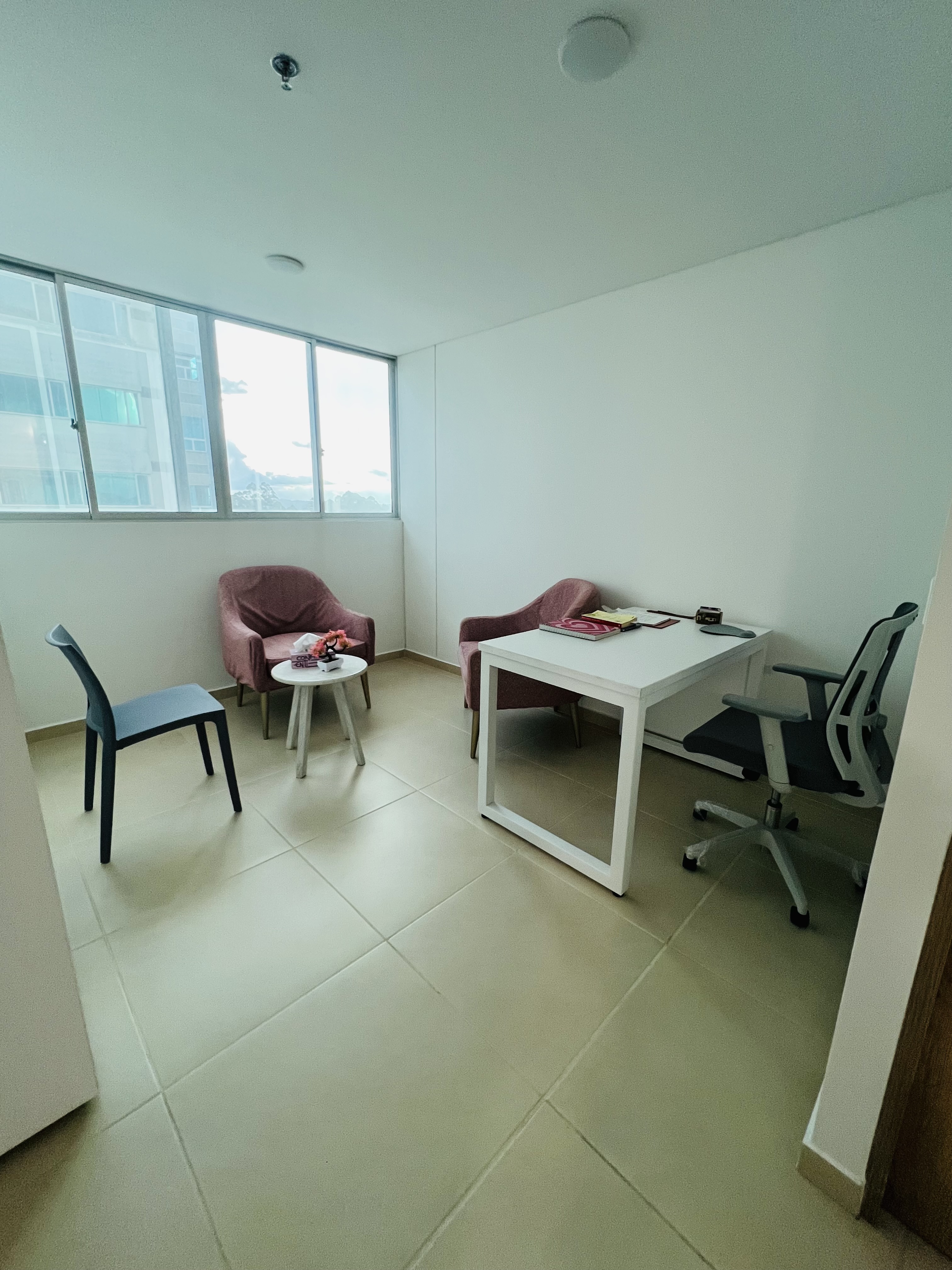 Consultorio Equipado para Atención Psicológica foto 2