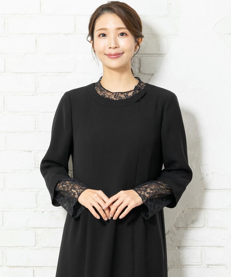 アンフィニ　ラッセルレース使いロングフレアーワンピース