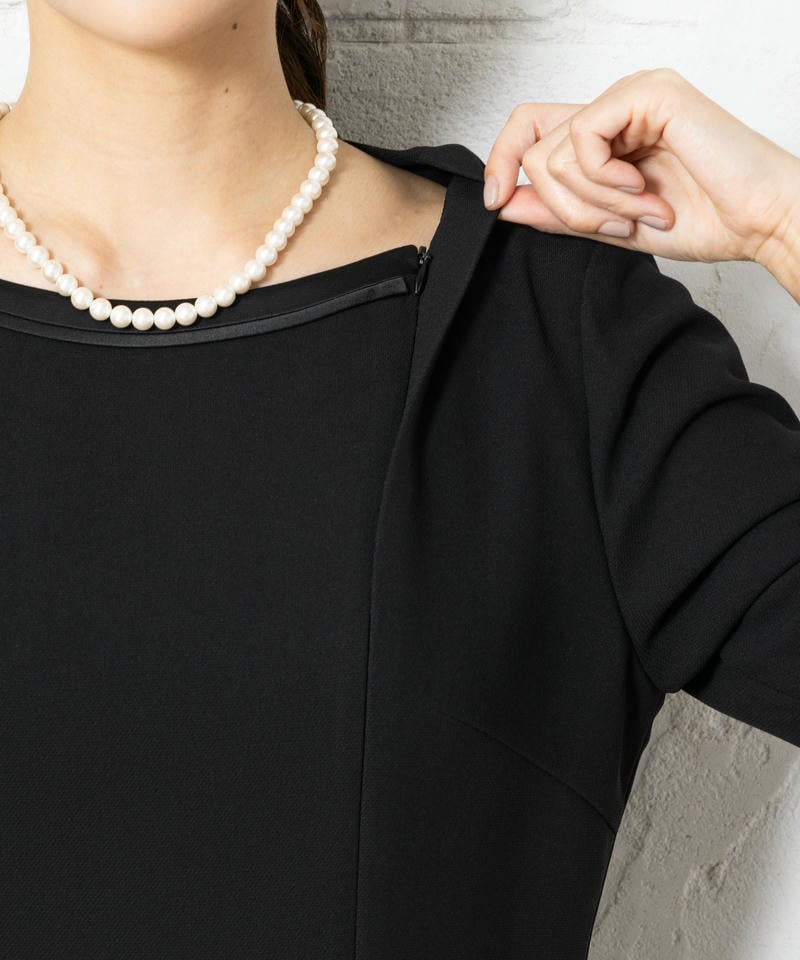 アンフィニ　バーズアイ・サテン切替ジャケット＆ベーシックストレッチワンピース