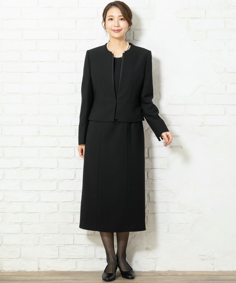 サテン二重襟ジャケット&セットアップ風ミディ丈Iラインワンピース サテン二重襟ジャケット&セットアップ風ミディ丈Iラインワンピース