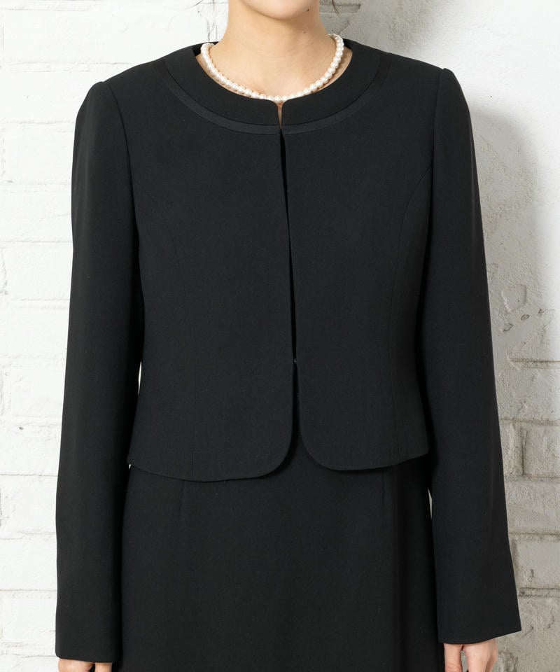 ソリテール【8点セット】サテン切り替えノーカラージャケットアンサンブルセット