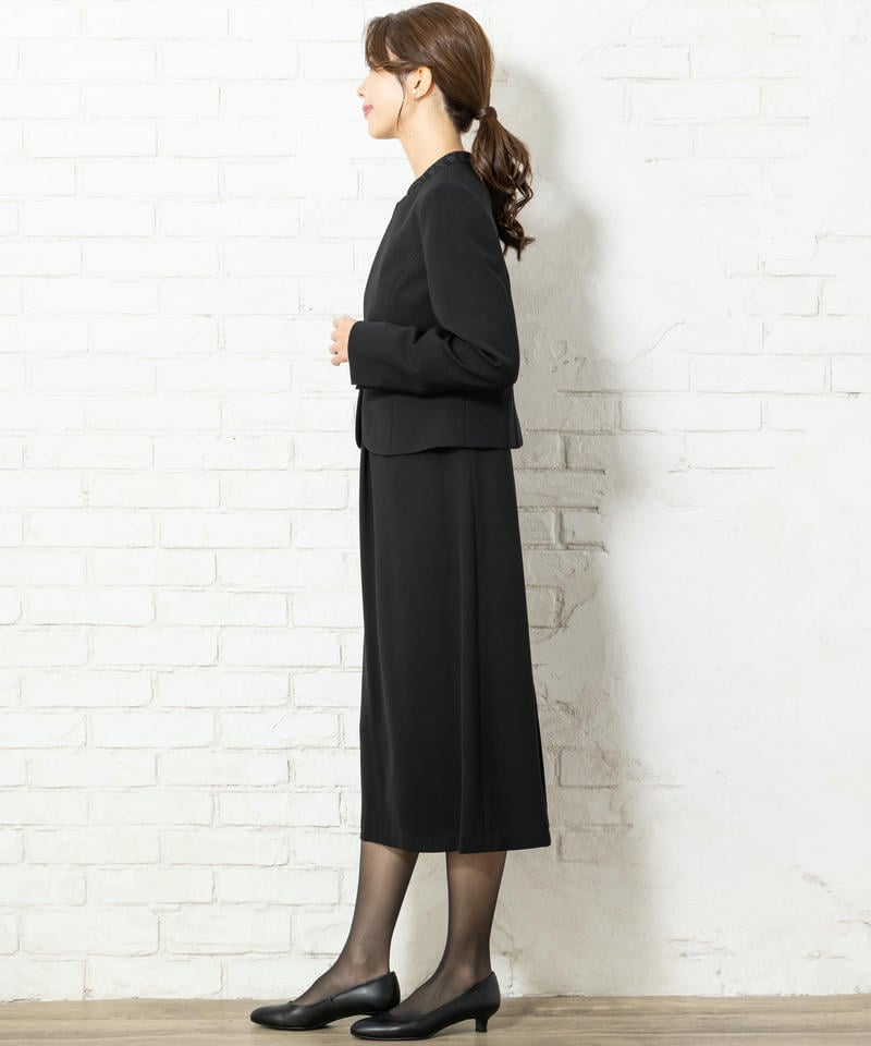 アンフィニ 二重織ジャケット&ジョーゼットレースワンピース アンフィニ 二重織ジャケット&ジョーゼットレースワンピース