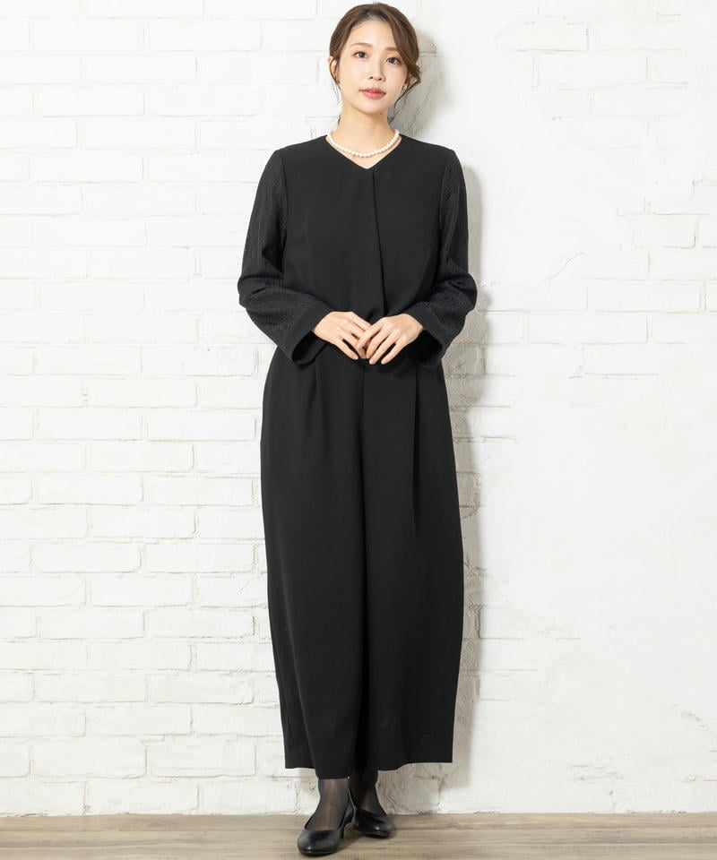 エメ　レーススリーブパンツスタイルオールインワン