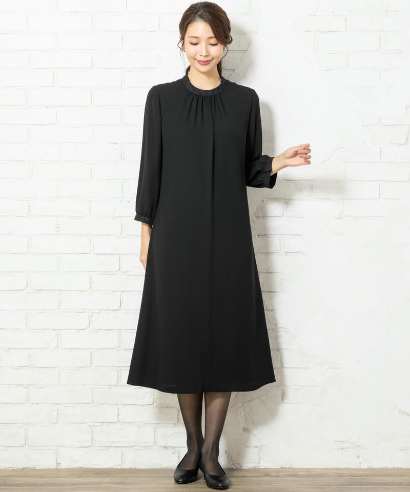 アンフィニ 二重織ジャケット&ジョーゼットレースワンピース アンフィニ 二重織ジャケット&ジョーゼットレースワンピース