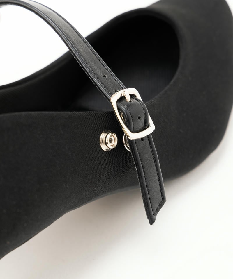 ストラップサテンパンプス ストラップサテンパンプス