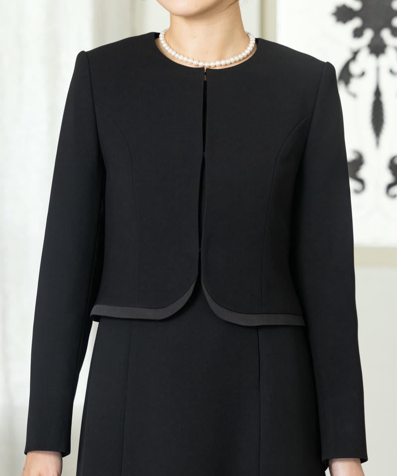 アンフィニ 【8点セット】ラウンドサテンラインジャケット&ボレロアンサンブル風ワンピース アンフィニ 【8点セット】ラウンドサテンラインジャケット&ボレロアンサンブル風ワンピース