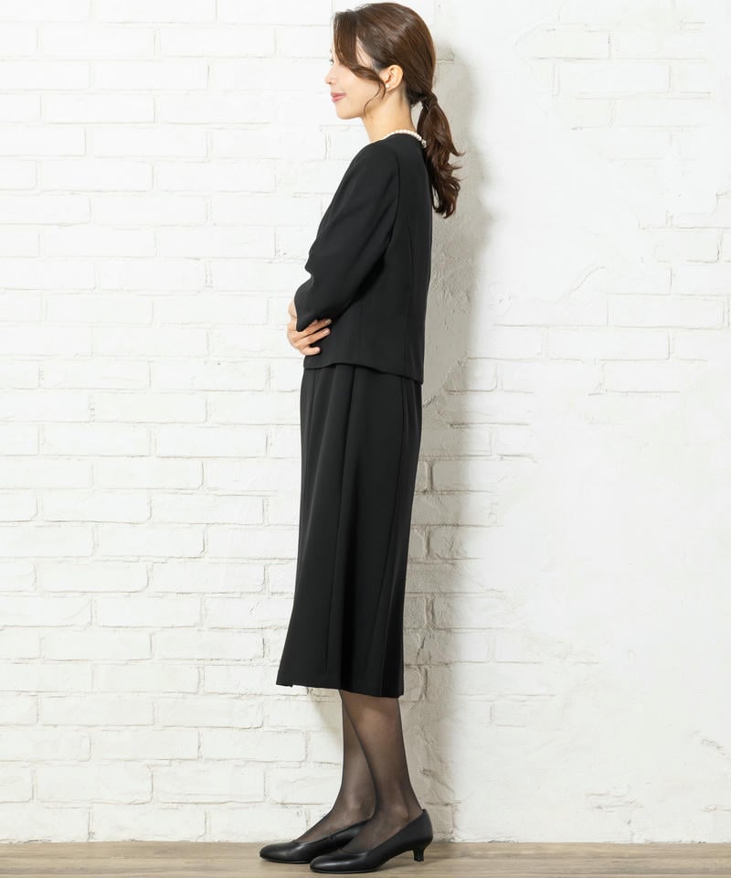 アンフィニ　飾りボタンテーラードジャケット＆アンサンブル風ワンピース