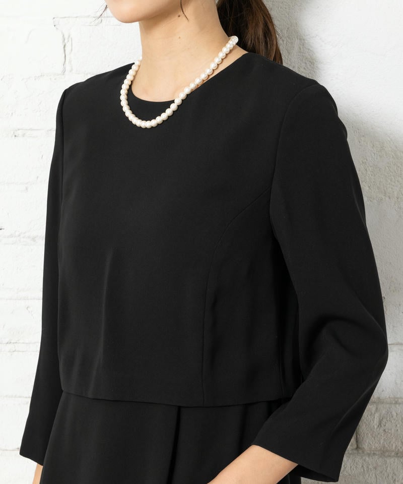 ユナイテッドアローズ　UPBTノーカラージャケット&ワンピースブラックアンサンブル