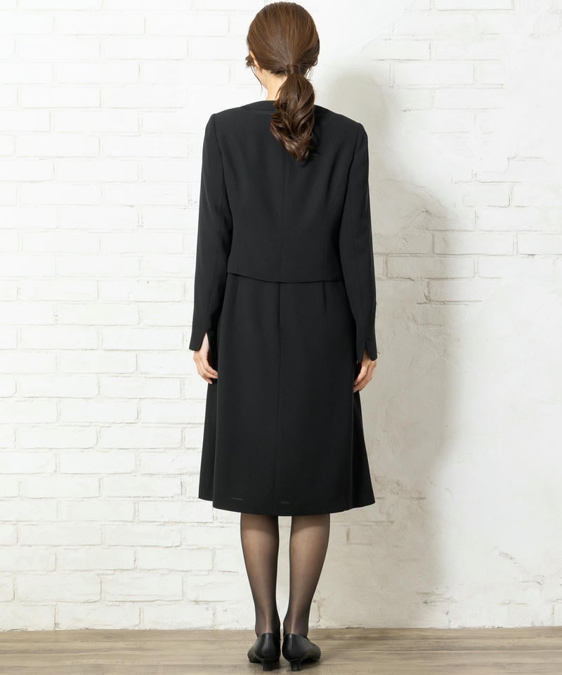 ソリテール【8点セット】サテン切り替えノーカラージャケットアンサンブルセット