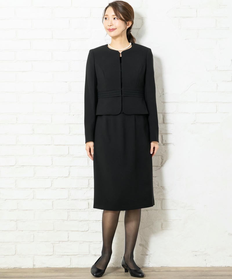 エメ　ノーカラージャケット×セットアップ風ワンピース