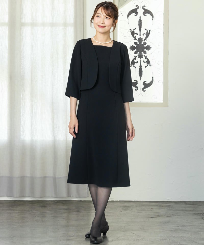 アンフィニ 【8点セット】ラウンドサテンラインジャケット&ボレロアンサンブル風ワンピース アンフィニ 【8点セット】ラウンドサテンラインジャケット&ボレロアンサンブル風ワンピース