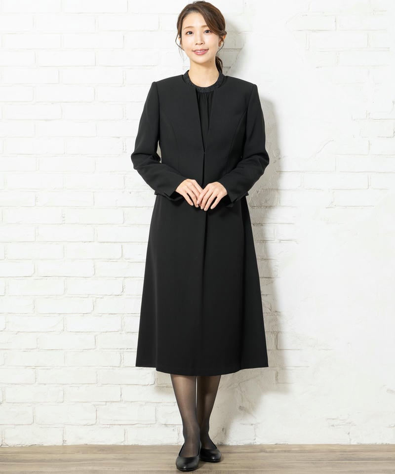 アンフィニ 二重織ジャケット&ジョーゼットレースワンピース アンフィニ 二重織ジャケット&ジョーゼットレースワンピース