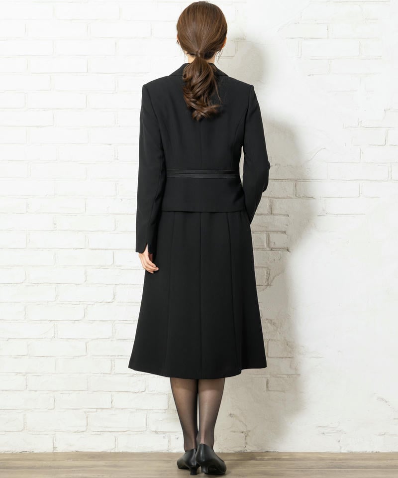 ラウンドテーラードジャケット&レース使い2ピース風ワンピース