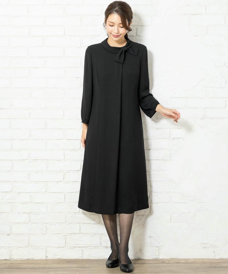 アンフィニ　ベーシックノーカラージャケット＆ジョーゼットリボンワンピース