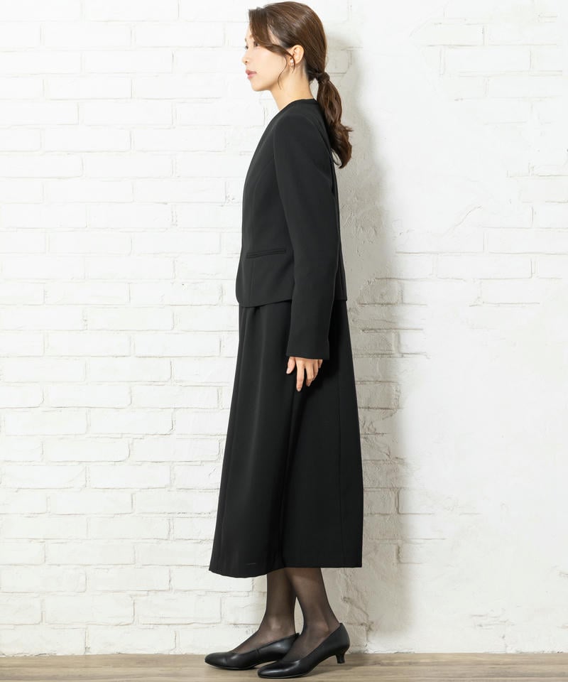 アンフィニ　ベーシックVネックジャケット＆ラッセルレースワンピース