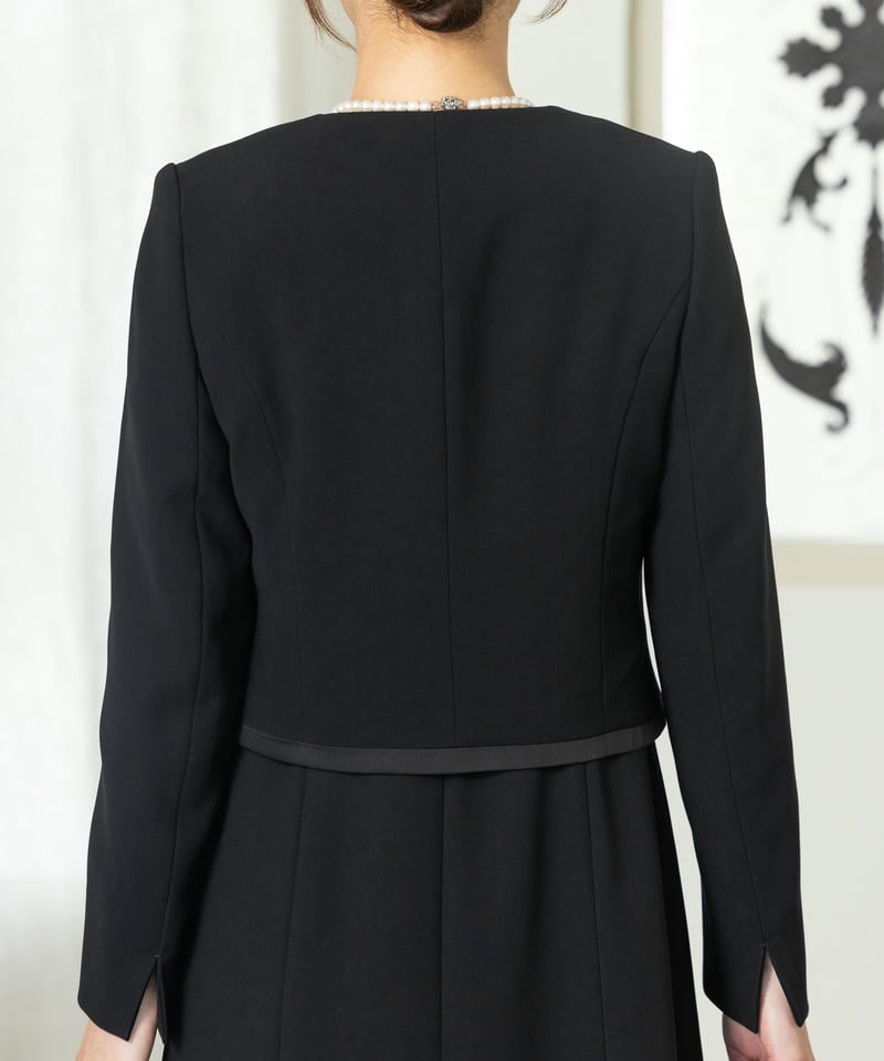 アンフィニ 【8点セット】ラウンドサテンラインジャケット&ボレロアンサンブル風ワンピース アンフィニ 【8点セット】ラウンドサテンラインジャケット&ボレロアンサンブル風ワンピース