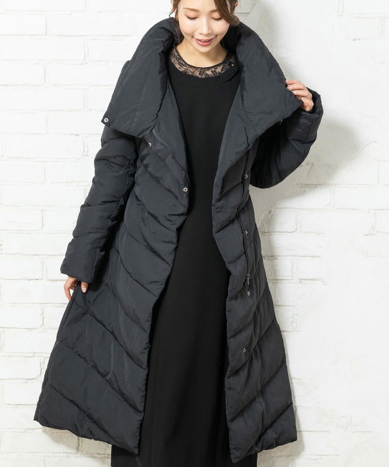 ルイルエブティック　ハイネックアシンメトリーダウンコート