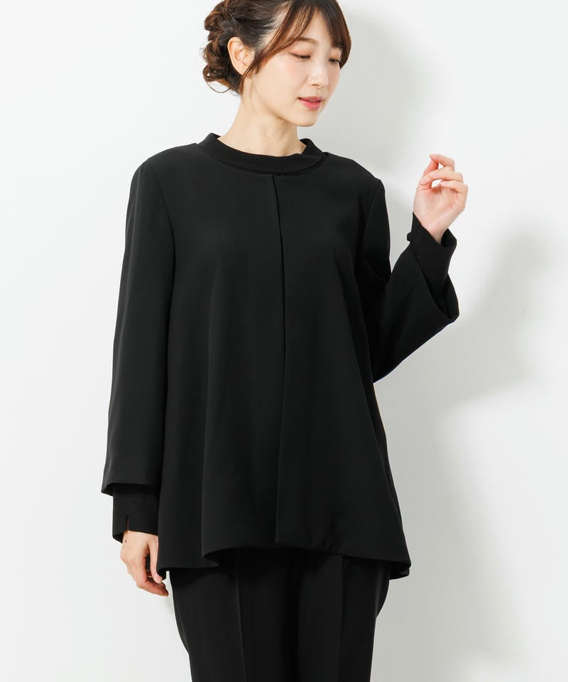 【レギュラー丈】ケープ風ジャケット＆スタンドカラーブラウス＆テーパードタックパンツスーツ