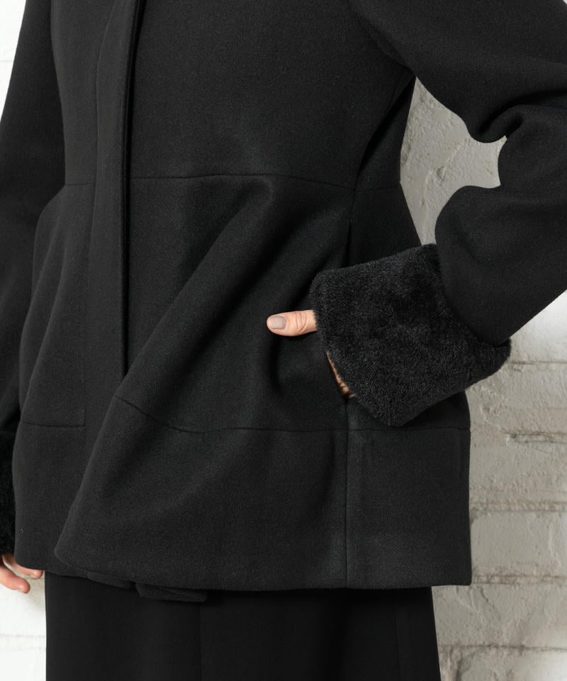 ルイルエブティック メルトンペプラムショートコート ルイルエブティック メルトンペプラムショートコート