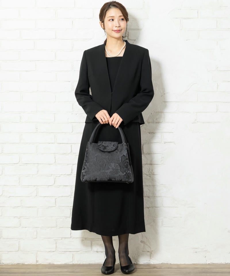 岩佐　タッセル付きバラ柄ジャガード織トートバッグ