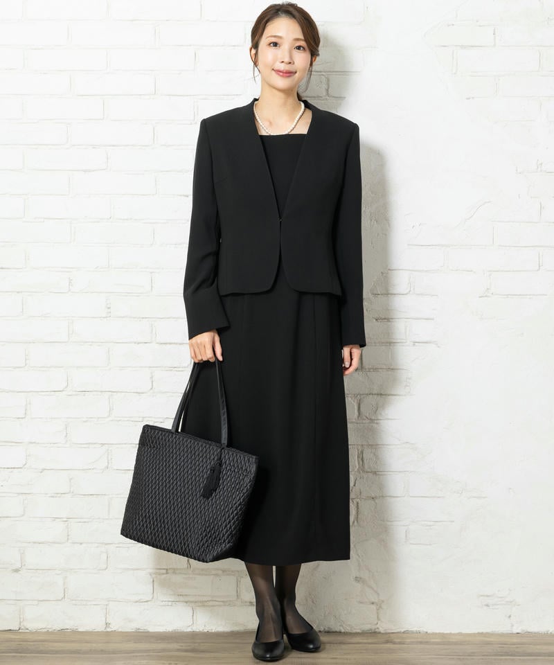 岩佐　タッセル付きキルティング手提げL