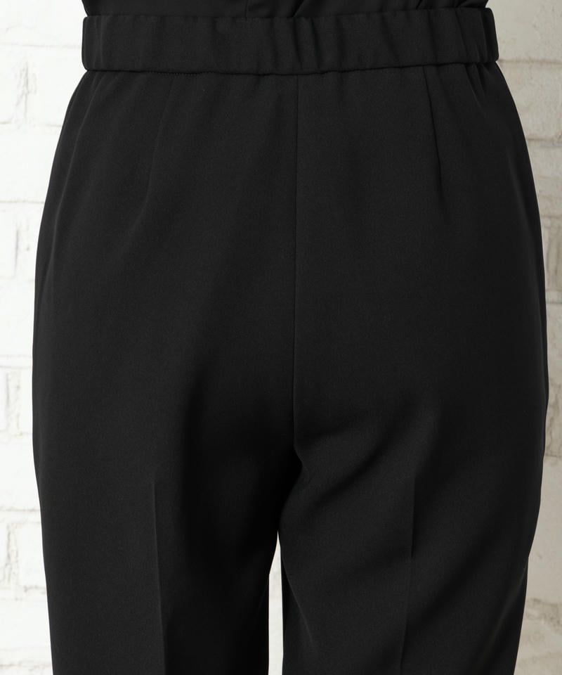 アンフィニ　Vネックジャケット＆ジョーゼットブラウス＆テーパードパンツスーツ