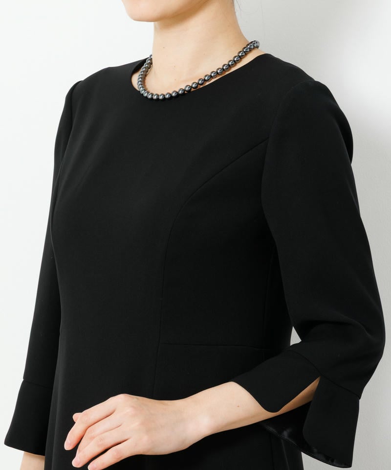 アンフィニ　ベーシックノーカラージャケット＆ロングフレアーワンピース