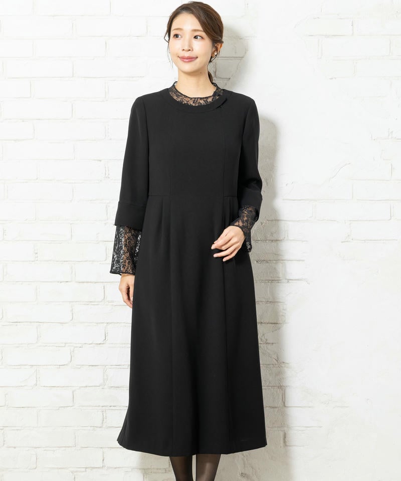 アンフィニ　ラッセルレース使いロングフレアーワンピース