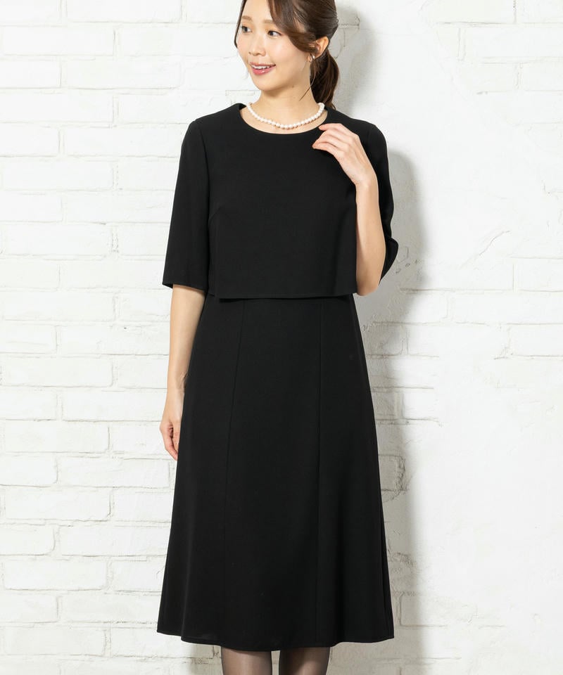 ソリテール ノーカラージャケット&レイヤードワンピース ソリテール ノーカラージャケット&レイヤードワンピース