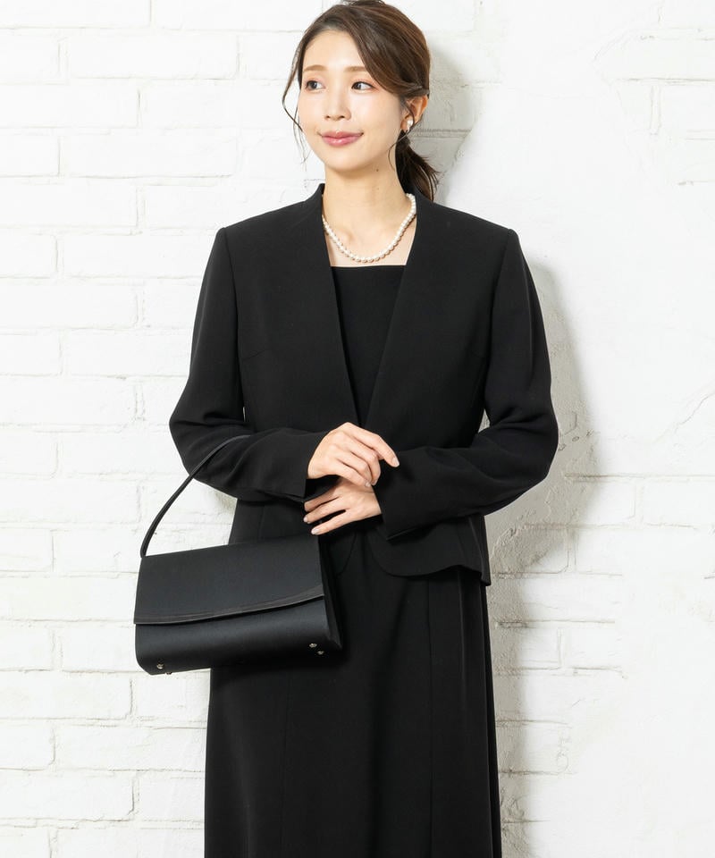 カレット ステッチデザインブラックフォーマルバッグ