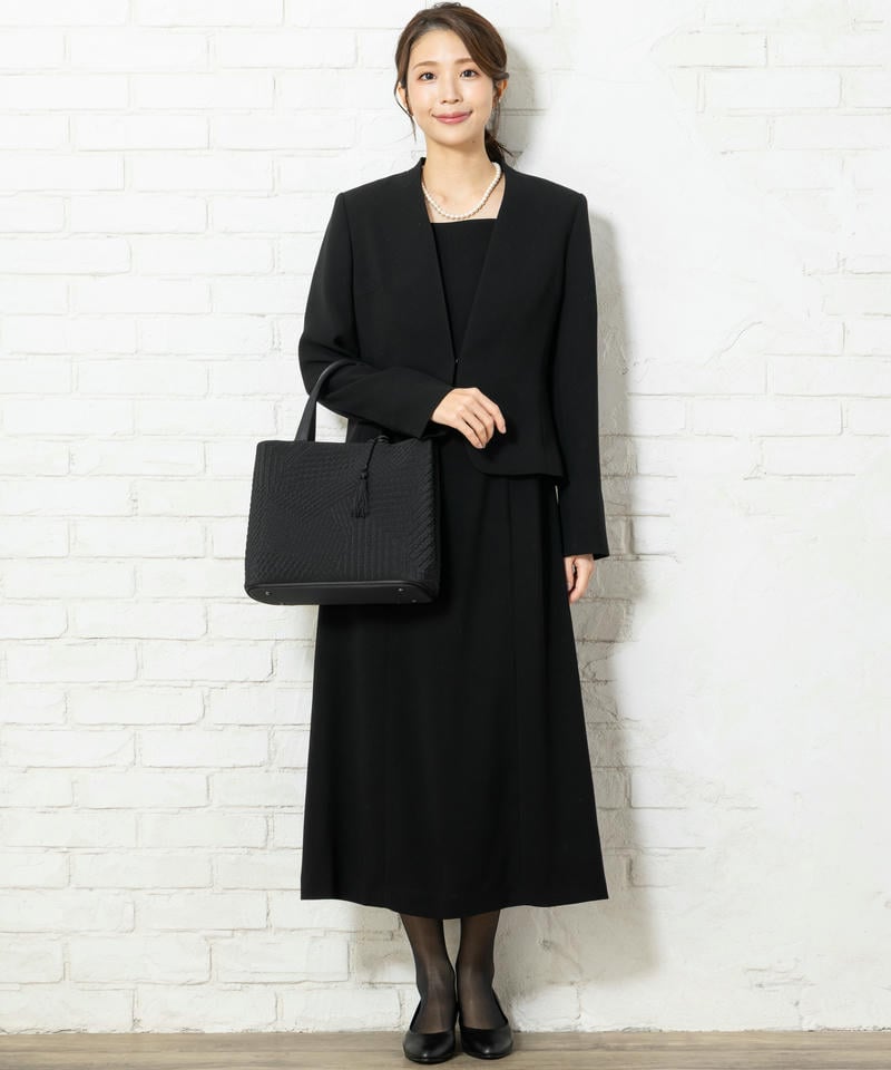 岩佐　タッセル付きジオメトリック二層式バッグ