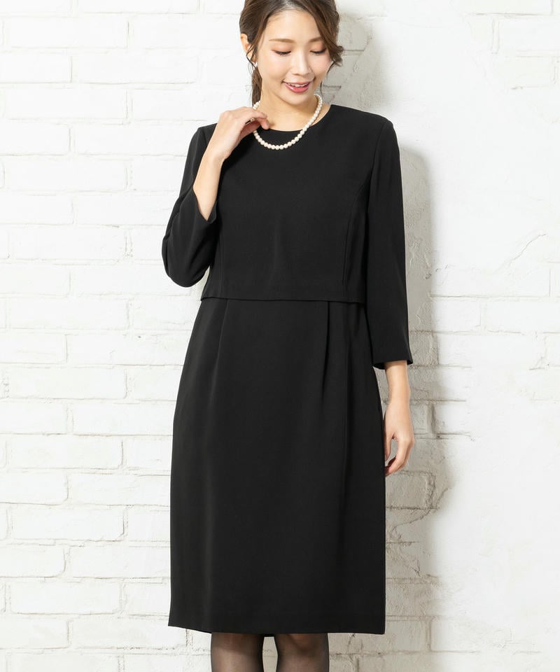 ユナイテッドアローズ　UPBTノーカラージャケット&ワンピースブラックアンサンブル