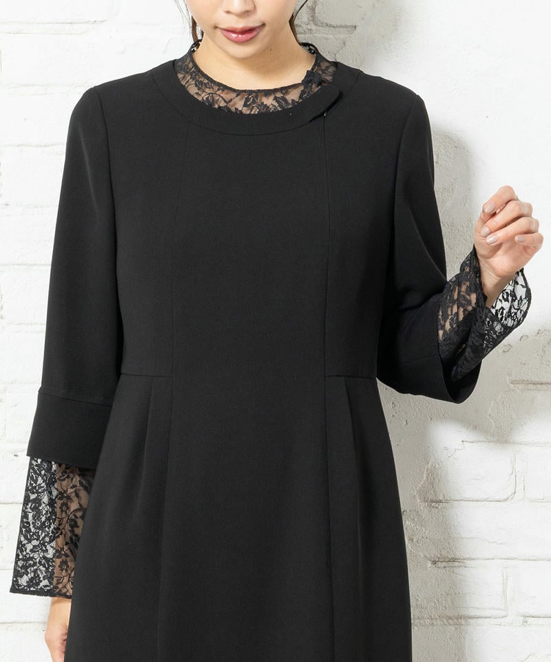 アンフィニ　ベーシックVネックジャケット＆ラッセルレースワンピース