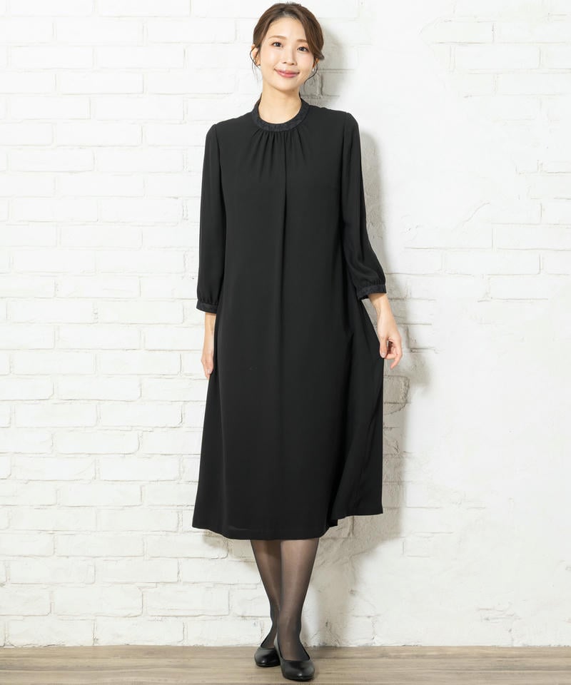 アンフィニ 二重織ジャケット&ジョーゼットレースワンピース アンフィニ 二重織ジャケット&ジョーゼットレースワンピース