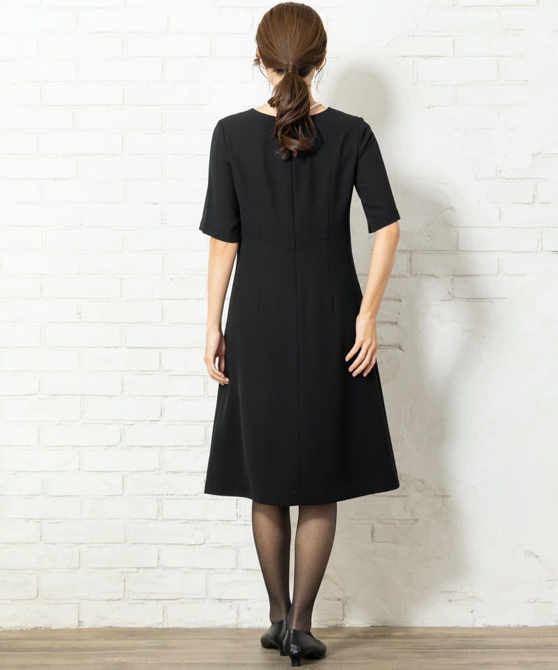 【ストッキング付9点セット】サテンラインベーシックブラックフォーマルアンサンブル