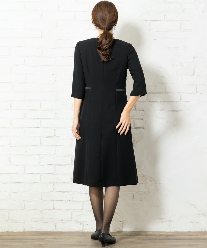 ロングコート風ジャケット&レース切替ワンピースアンサンブル