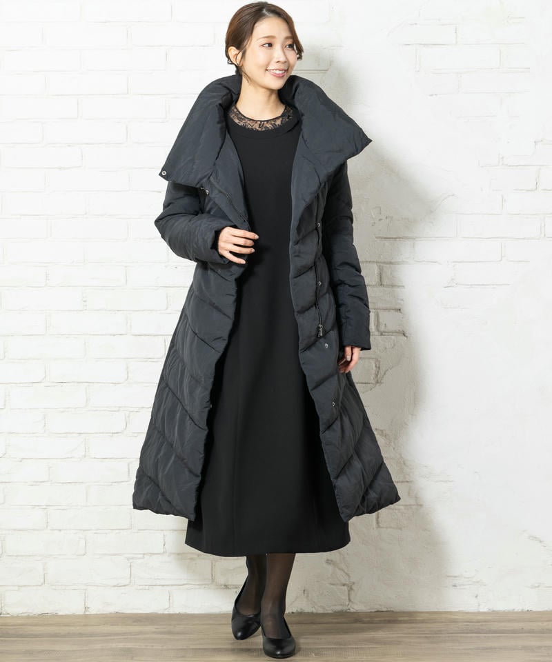 ルイルエブティック　ハイネックアシンメトリーダウンコート