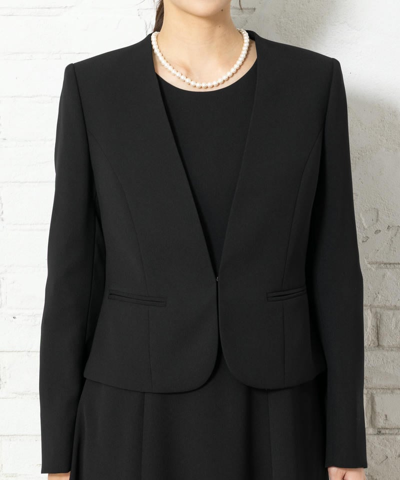 アンフィニ　ベーシックVネックジャケット＆ロングフレアーワンピース