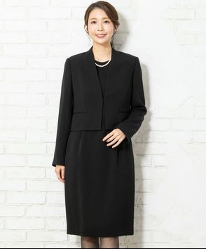 UNITED ARROWS; ユナイテッドアローズ　UPBTノーカラージャケット&ワンピースブラックアンサンブル