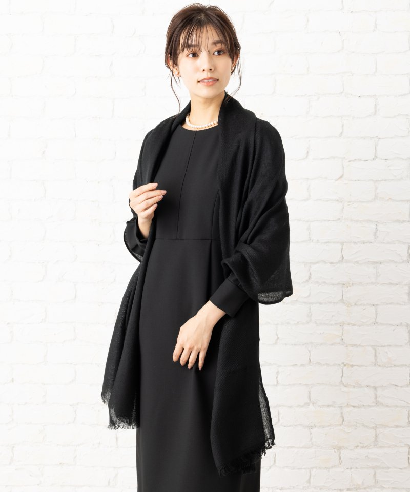 カレット　ブラックフォーマルストール