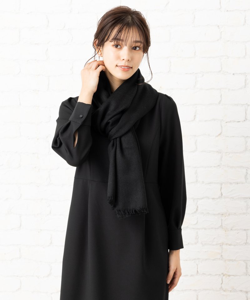 カレット　ブラックフォーマルストール