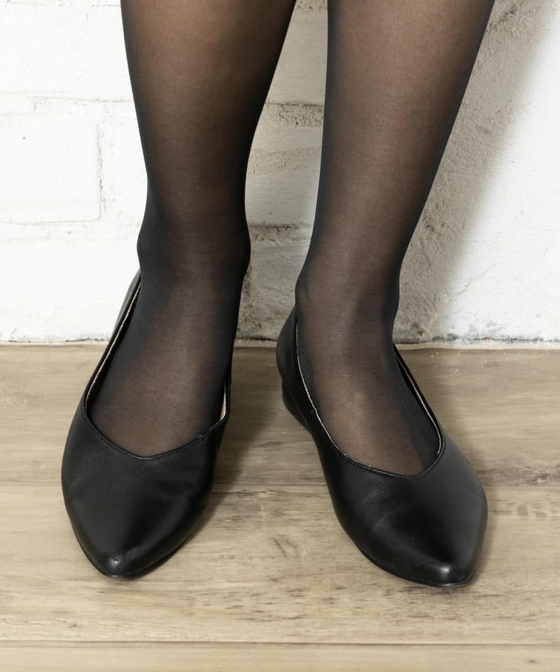 リーガル　F32N ポインテッドトゥカッターパンプス