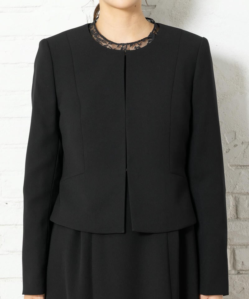 アンフィニ ベーシックノーカラージャケット&ラッセルレースワンピ―ス アンフィニ ベーシックノーカラージャケット&ラッセルレースワンピ―ス